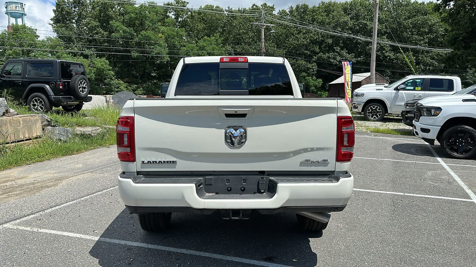 2024 Ram 2500 Laramie 4x4 Crew Cab 64 Box 3