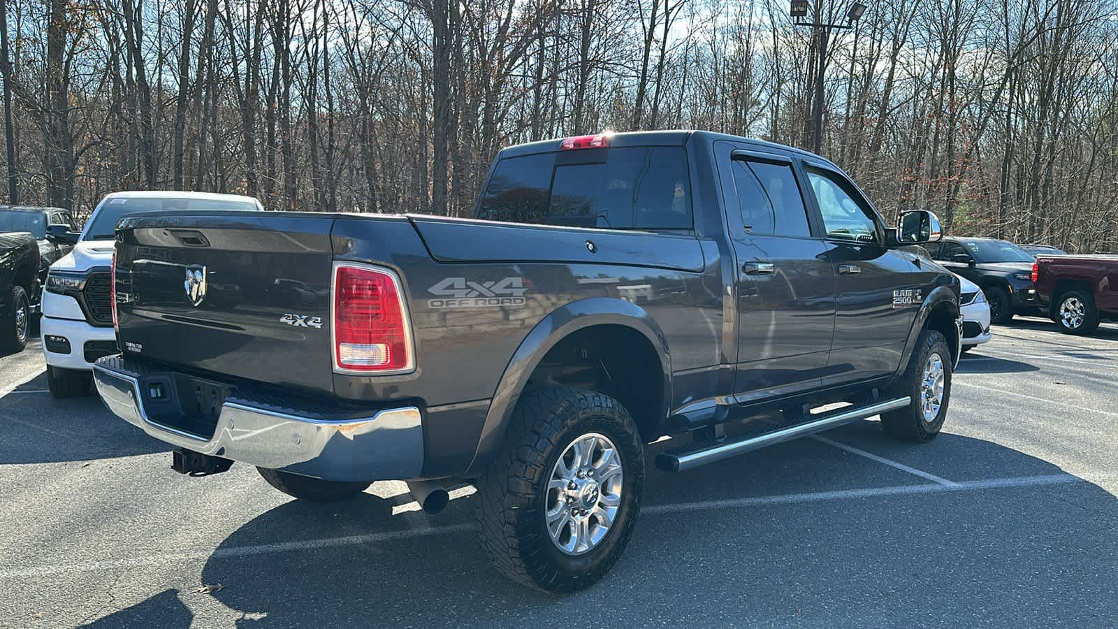 2018 Ram 2500 Laramie 4x4 Crew Cab 64 Box 4