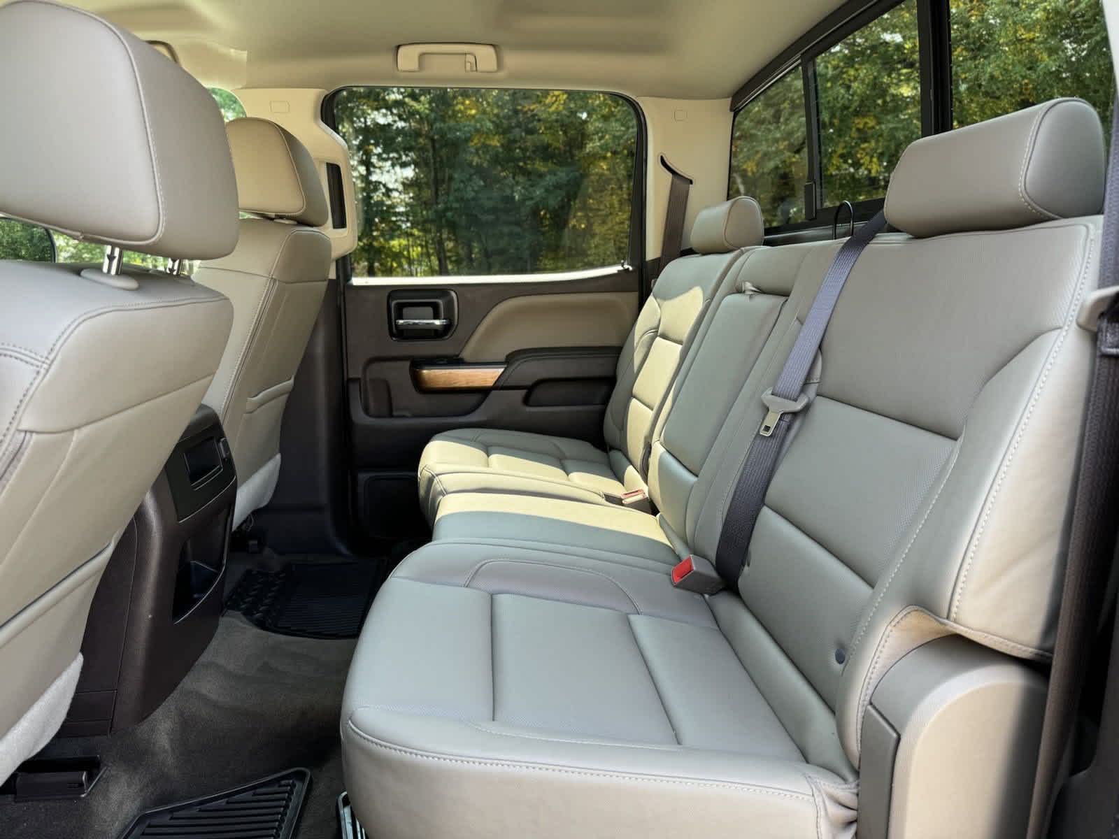 2018 Chevrolet Silverado 1500 LTZ 4WD Crew Cab 143.5 12