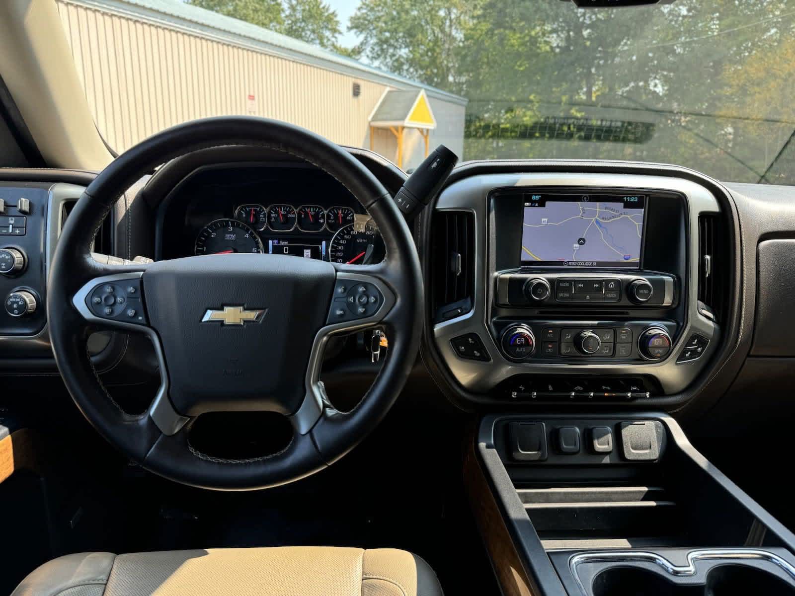 2018 Chevrolet Silverado 1500 LTZ 4WD Crew Cab 143.5 16