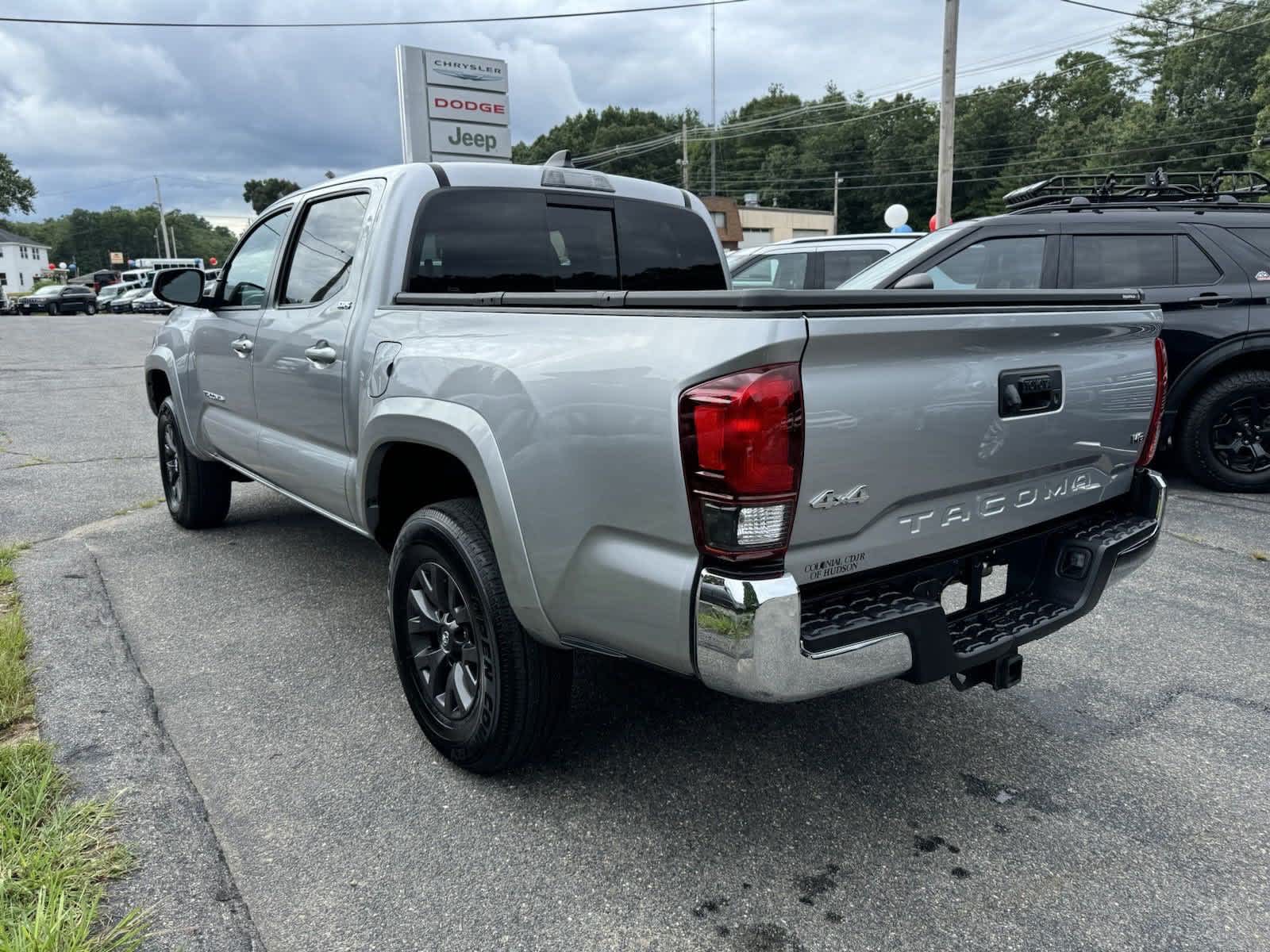 2023 Toyota Tacoma SR5 Double Cab 5 Bed V6 AT 9