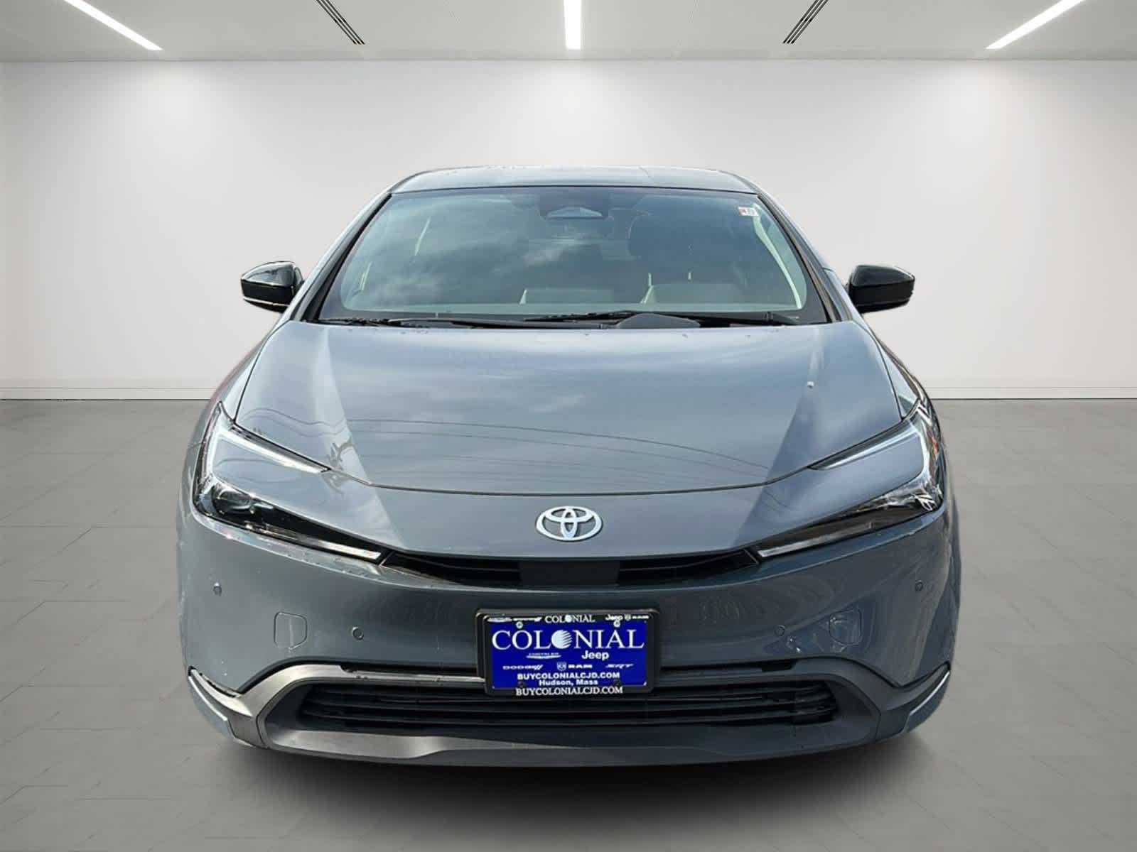 2023 Toyota Prius LE 6