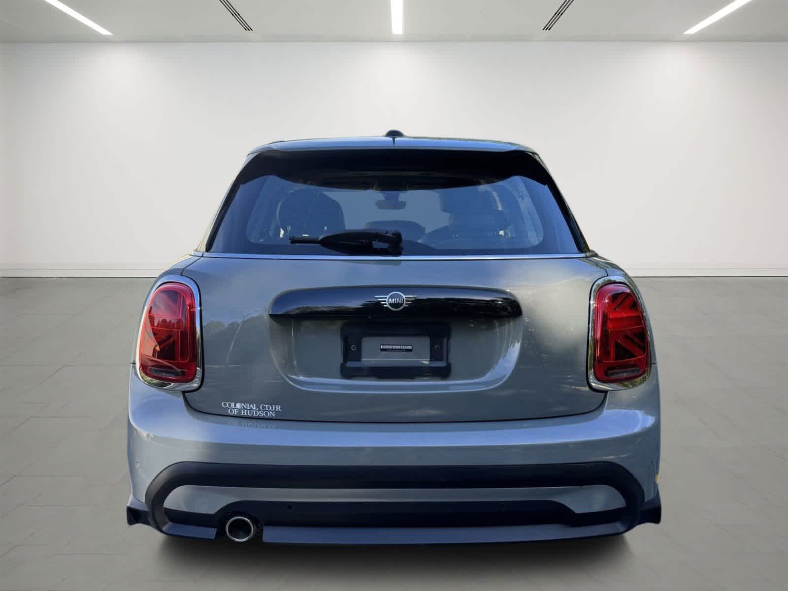 2022 MINI Hardtop 4 Door Cooper 3