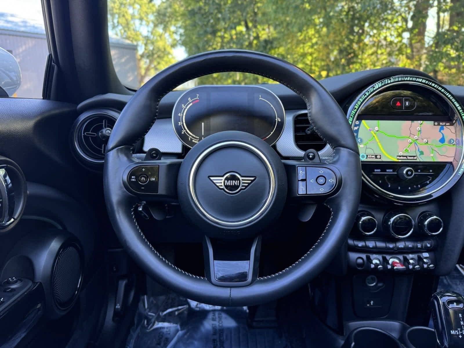 2024 MINI Convertible Cooper S 12