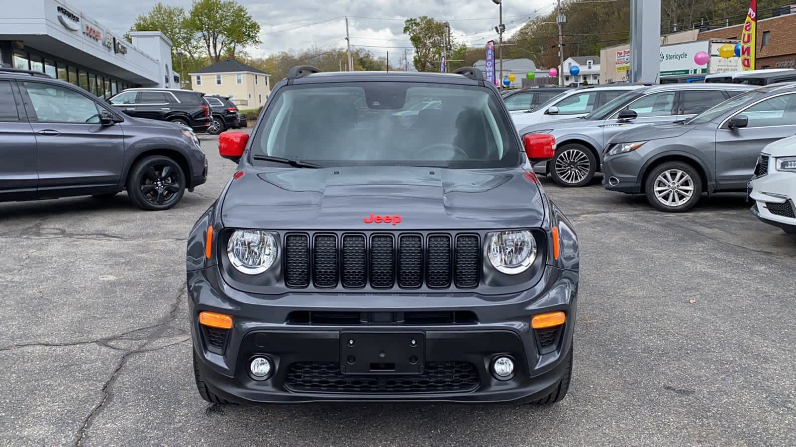 2023 Jeep Renegade Latitude 8