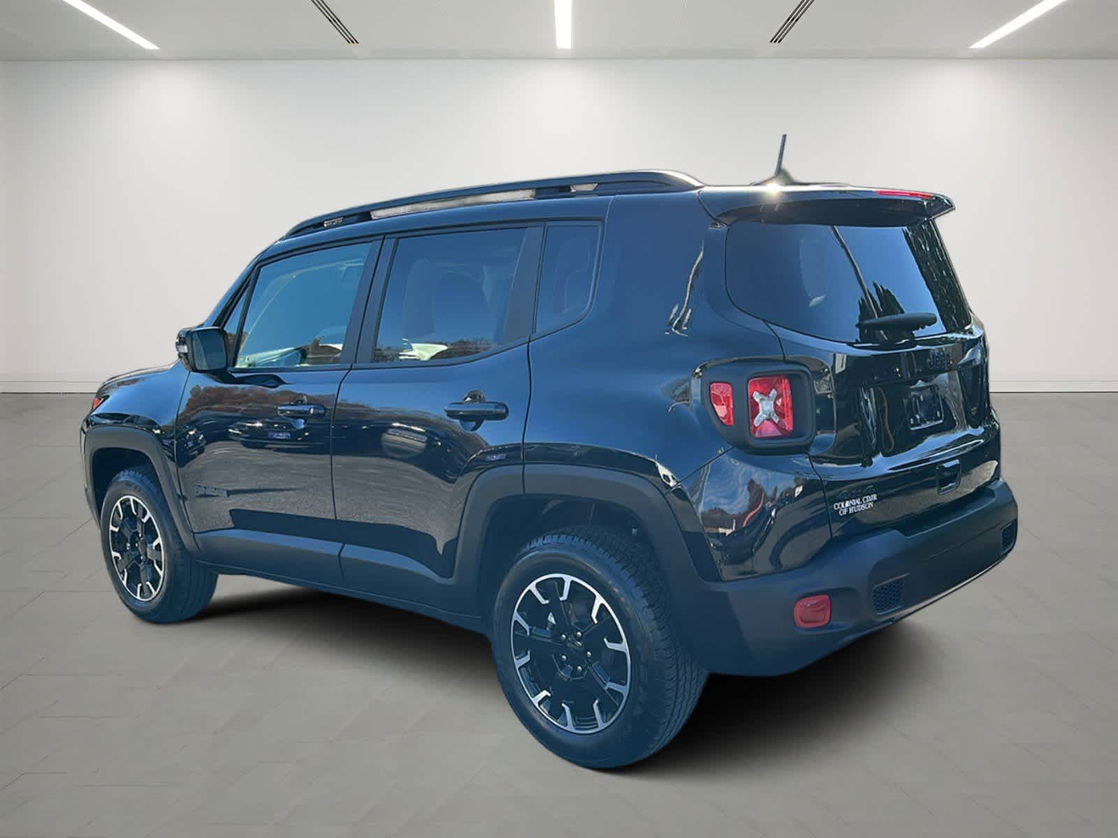 2023 Jeep Renegade Upland 2