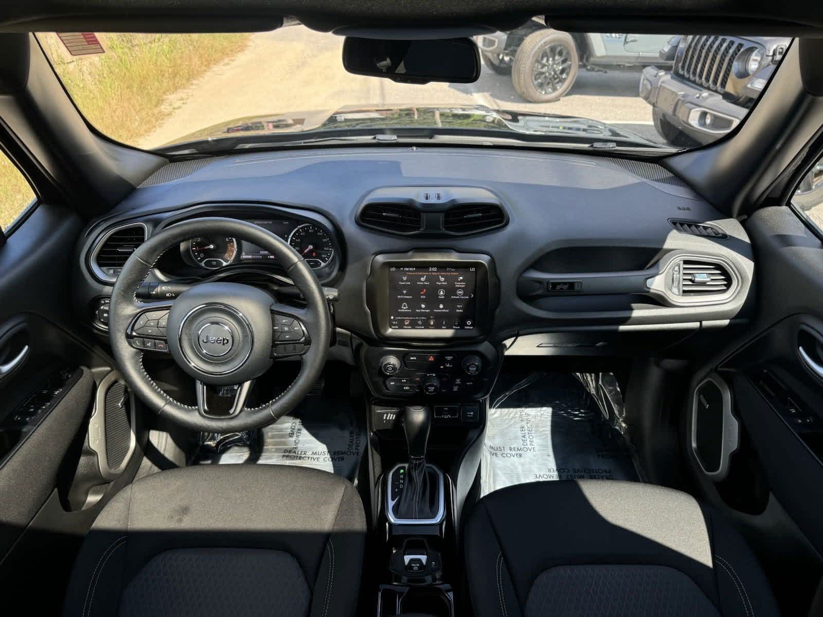 2021 Jeep Renegade 80th Anniversary 17