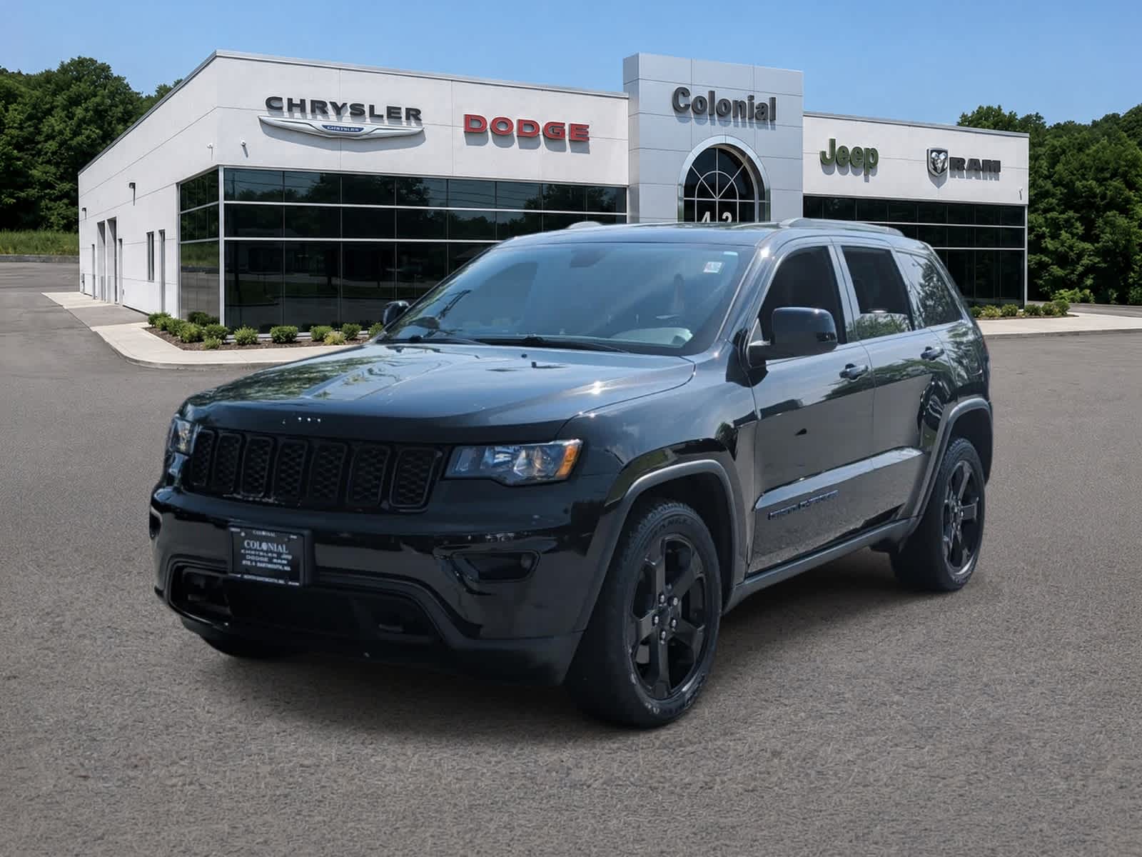 Diamond Black Crystal Pearlcoat 2018 Jeep Grand Cherokee SUV / Crossover Four-Wheel Drive 8-Speed Automatic