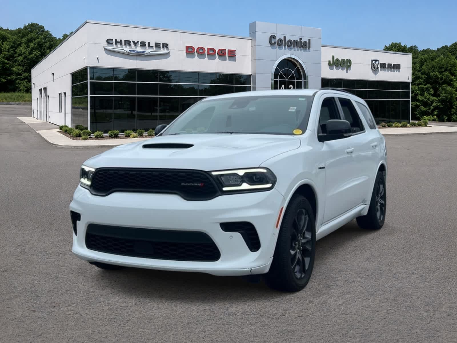 White Knuckle Clearcoat 2024 Dodge Durango SUV / Crossover All-Wheel Drive 8-Speed Automatic
