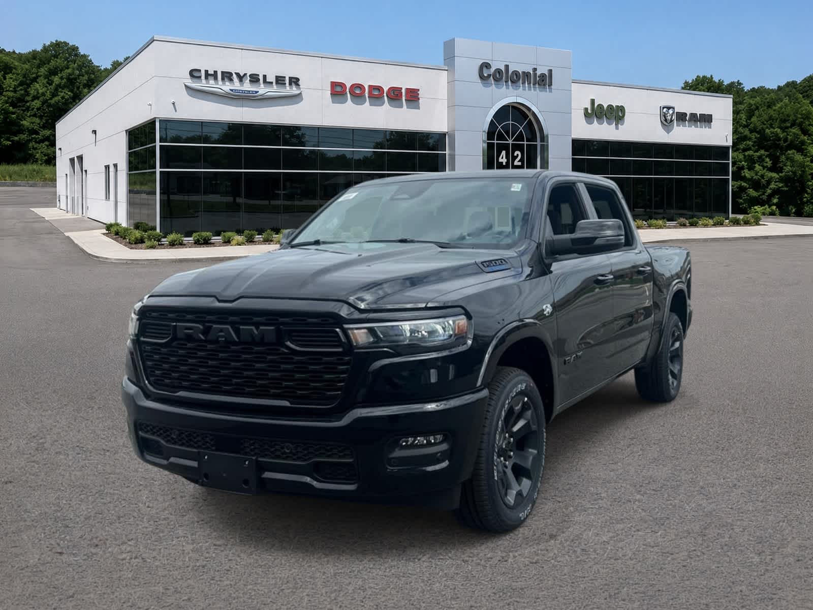 Diamond Black Crystal Pearlcoat 2026 RAM 1500 Pickup Truck Four-Wheel Drive 8-Speed Automatic