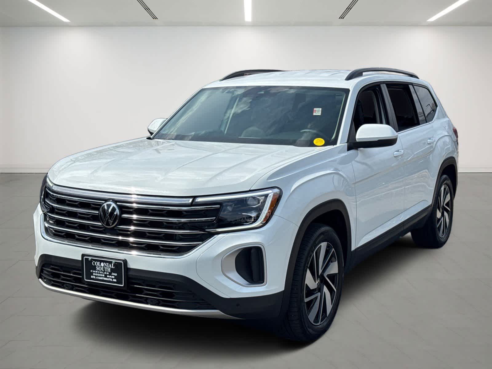 2025 Volkswagen Atlas SE 4Motion with Technology