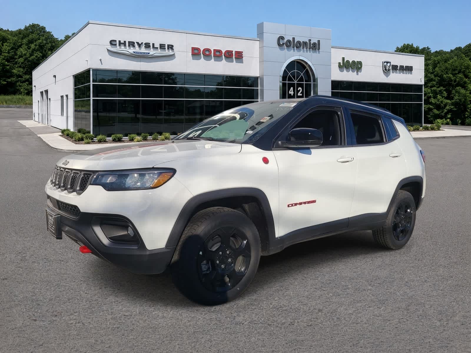 Bright White Clearcoat 2024 Jeep Compass SUV / Crossover Four-Wheel Drive 8-Speed Automatic