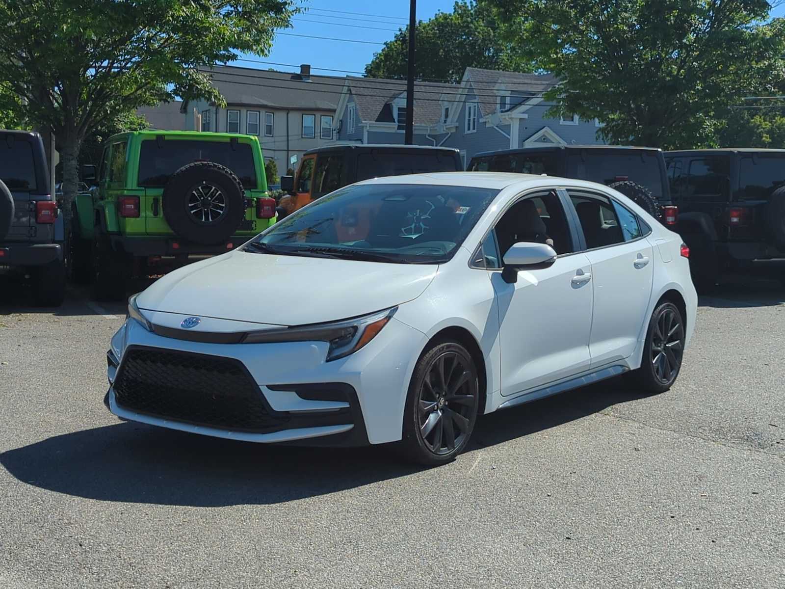 Ice Cap 2024 Toyota Corolla SE FWD Sedan Front-Wheel Drive Continuously Variable Transmission