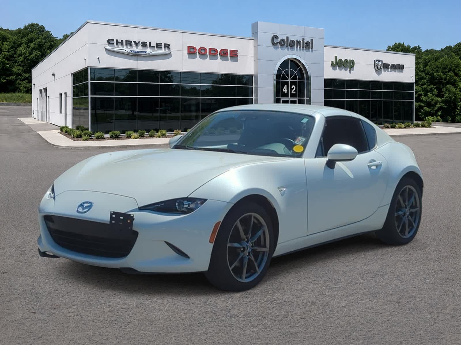 Snowflake White Pearl Mica 2019 Mazda MX-5 Miata Convertible Rear-Wheel Drive