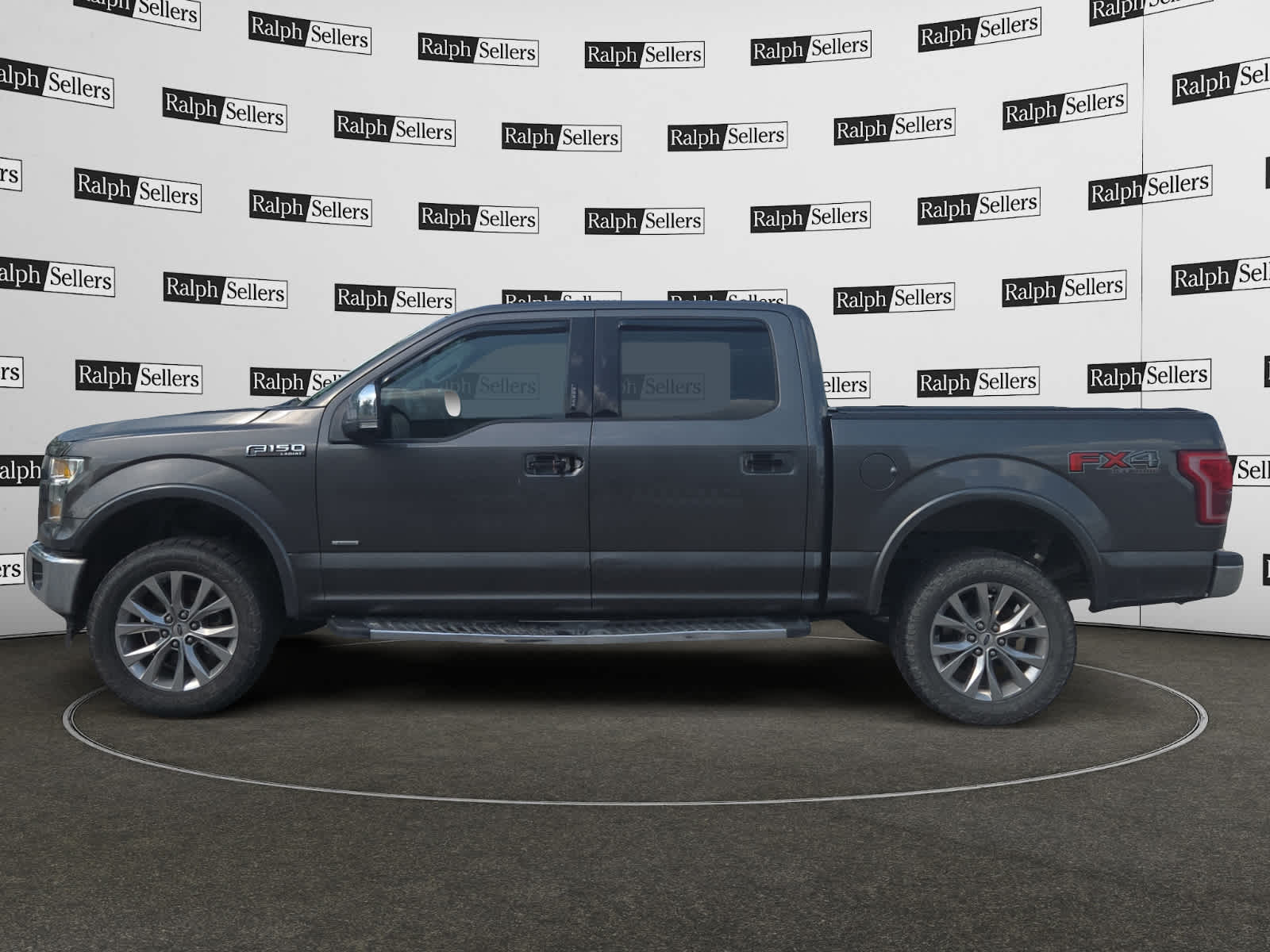 View vehicle photo 3