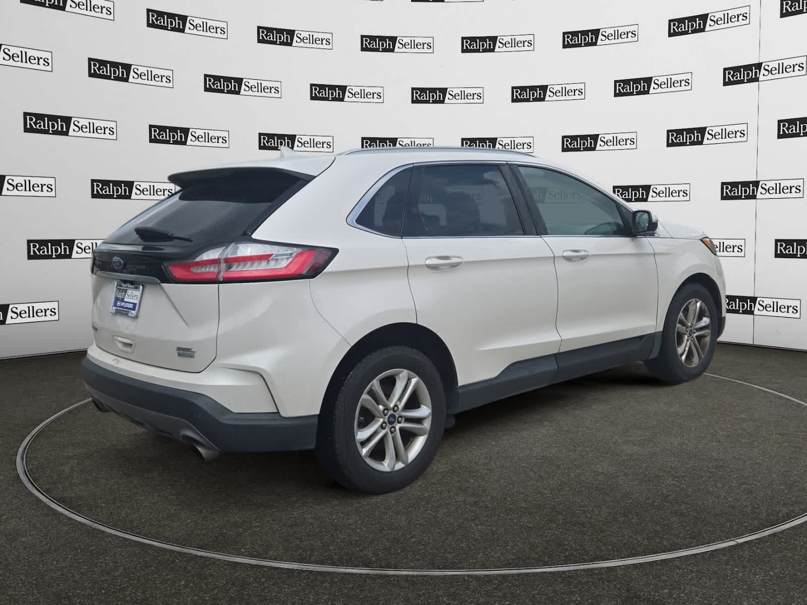 View vehicle photo 6