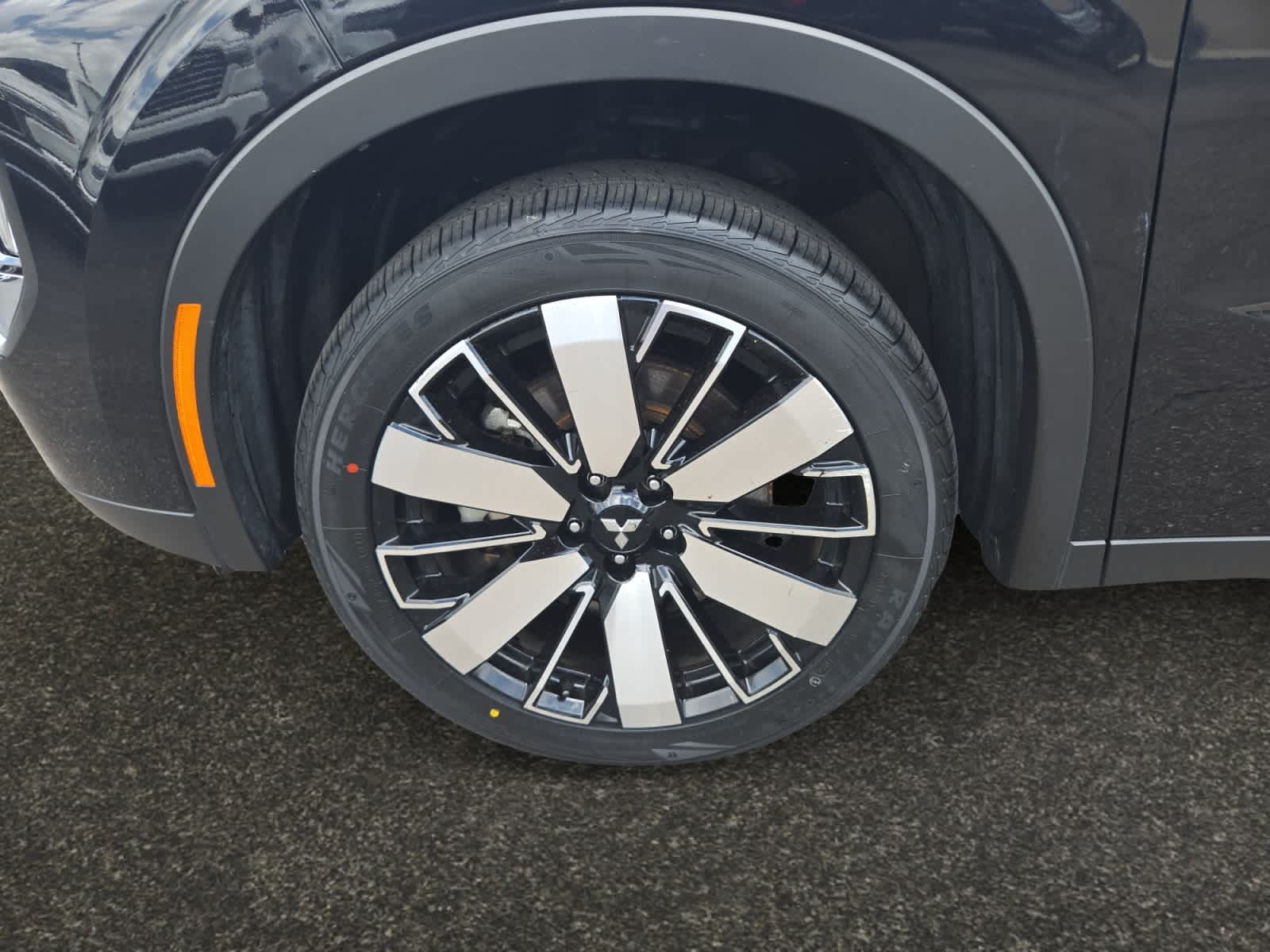 2025 Mitsubishi Outlander #14