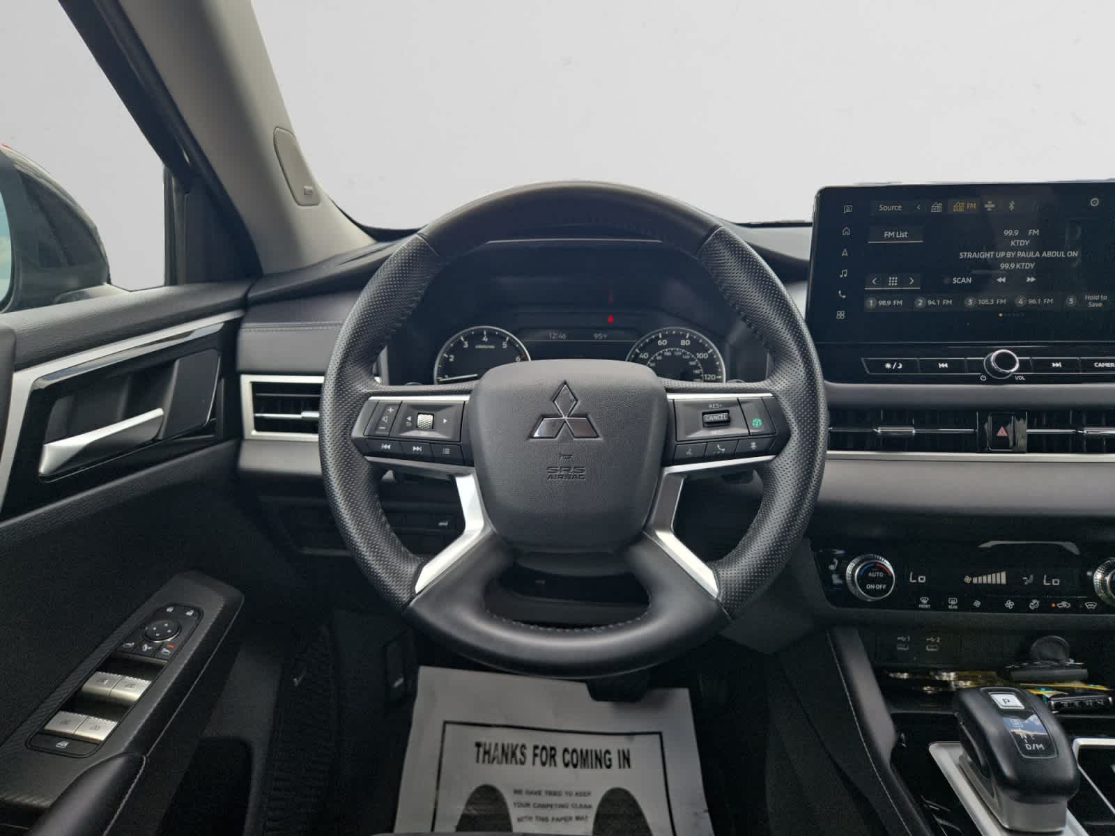 2025 Mitsubishi Outlander #12