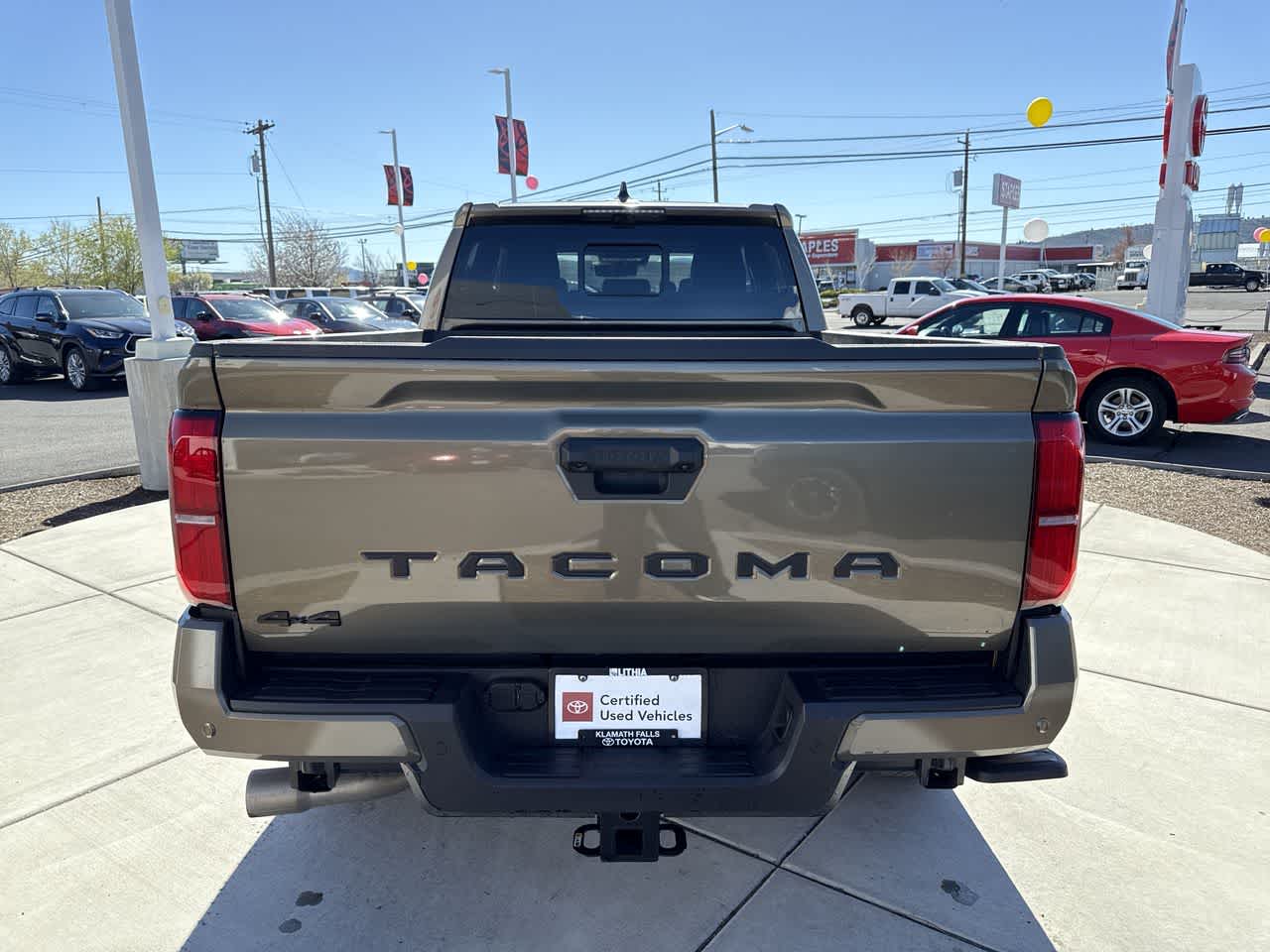 View vehicle photo 4