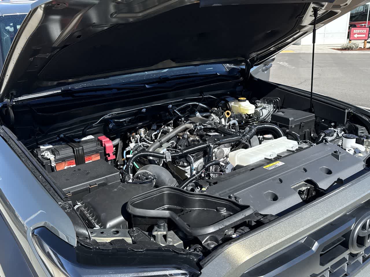 View vehicle photo 7