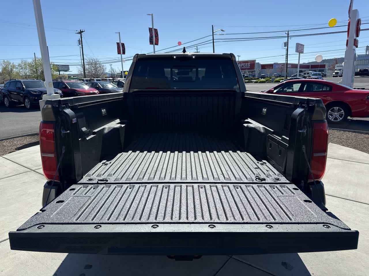 View vehicle photo 6