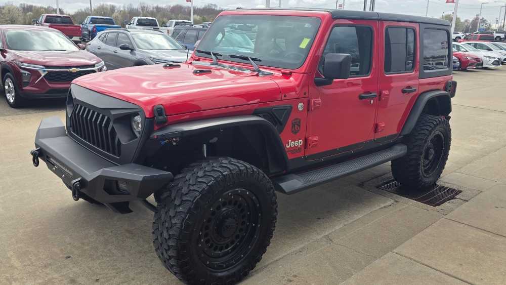 View vehicle photo 2