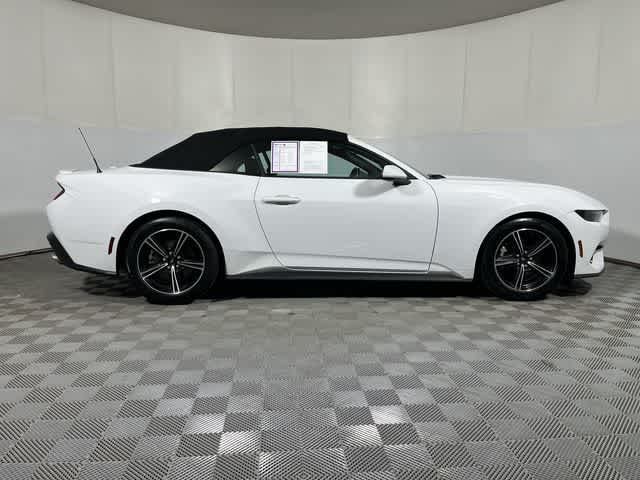 2025 Ford Mustang #9
