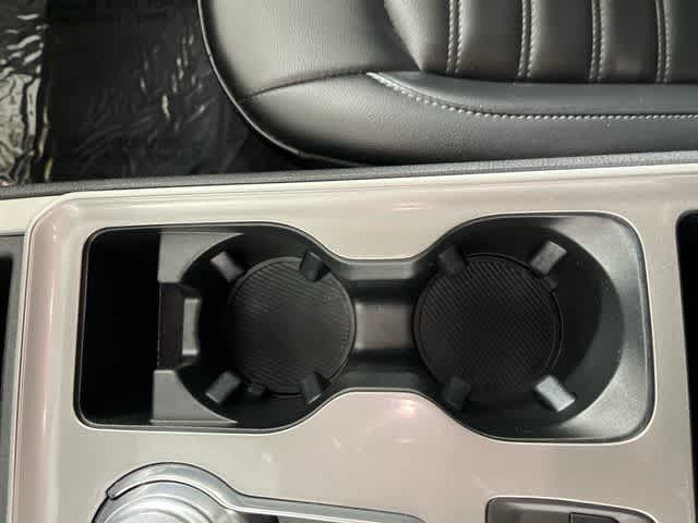 2024 Ford Edge #21