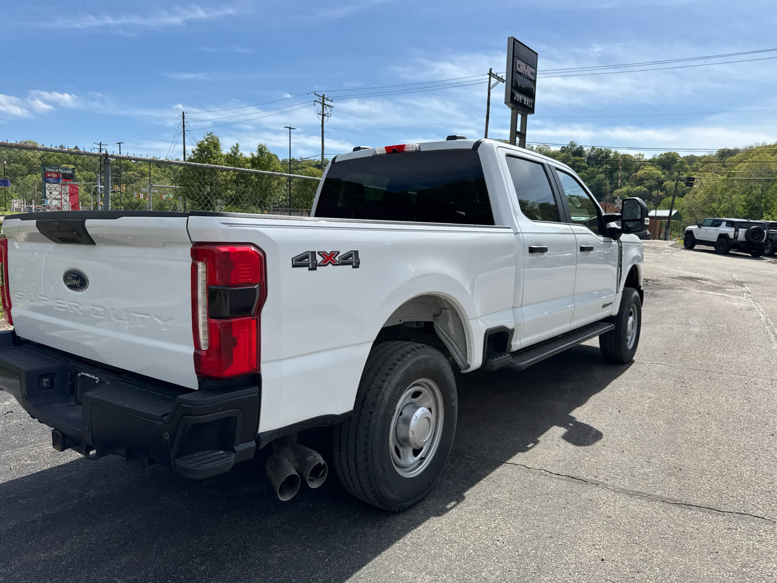 2023 Ford Super Duty F-350 SRW Pickup XL - 7