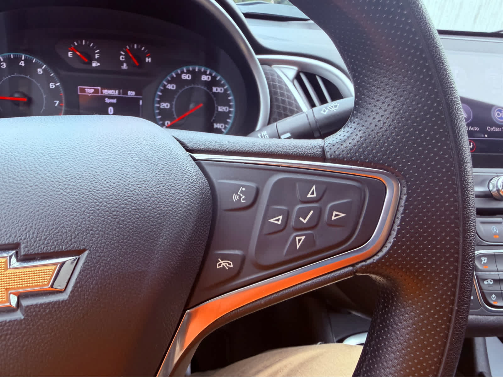 2024 Chevrolet Malibu photo 14 of 16