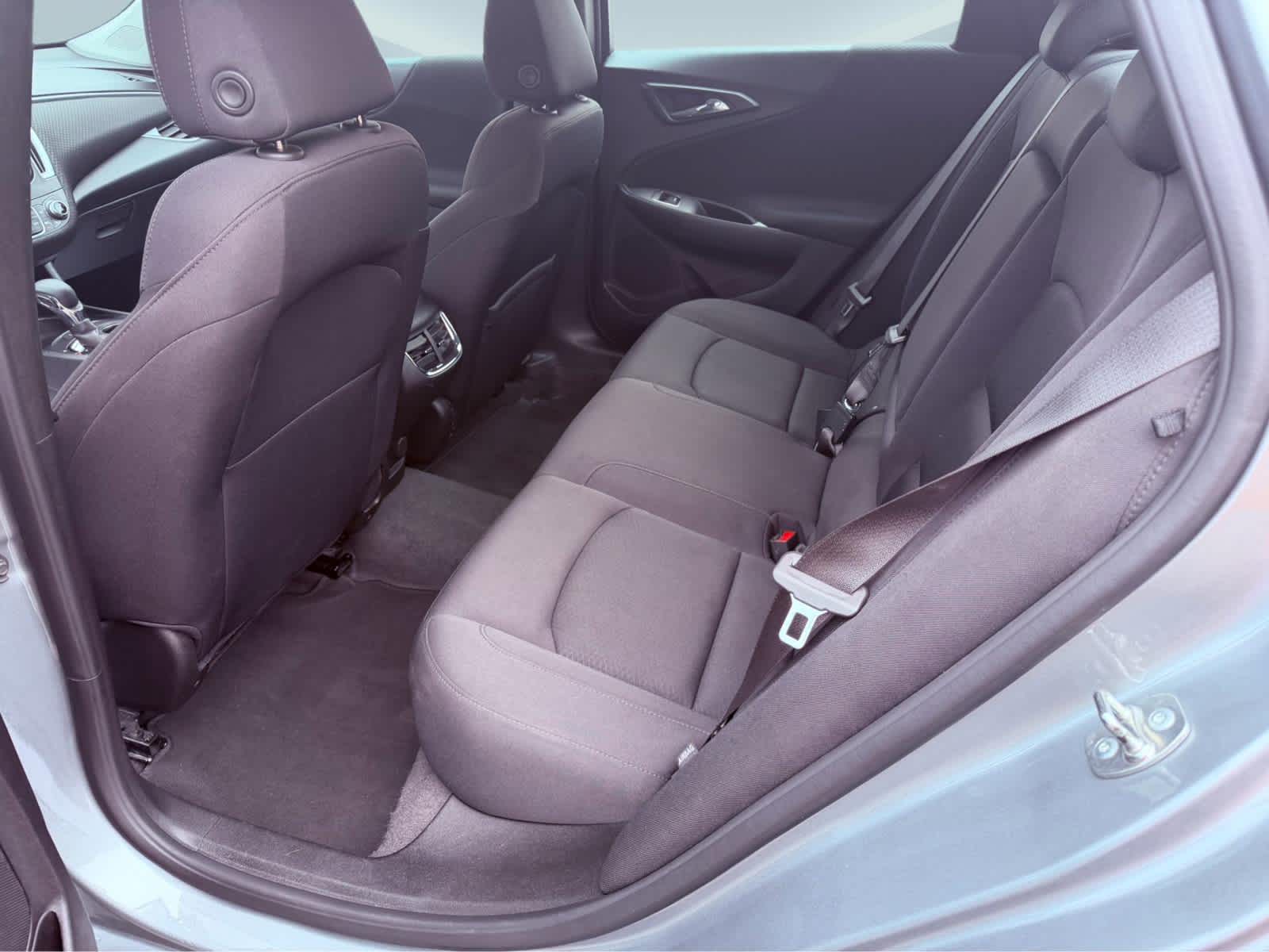 2024 Chevrolet Malibu photo 11 of 16