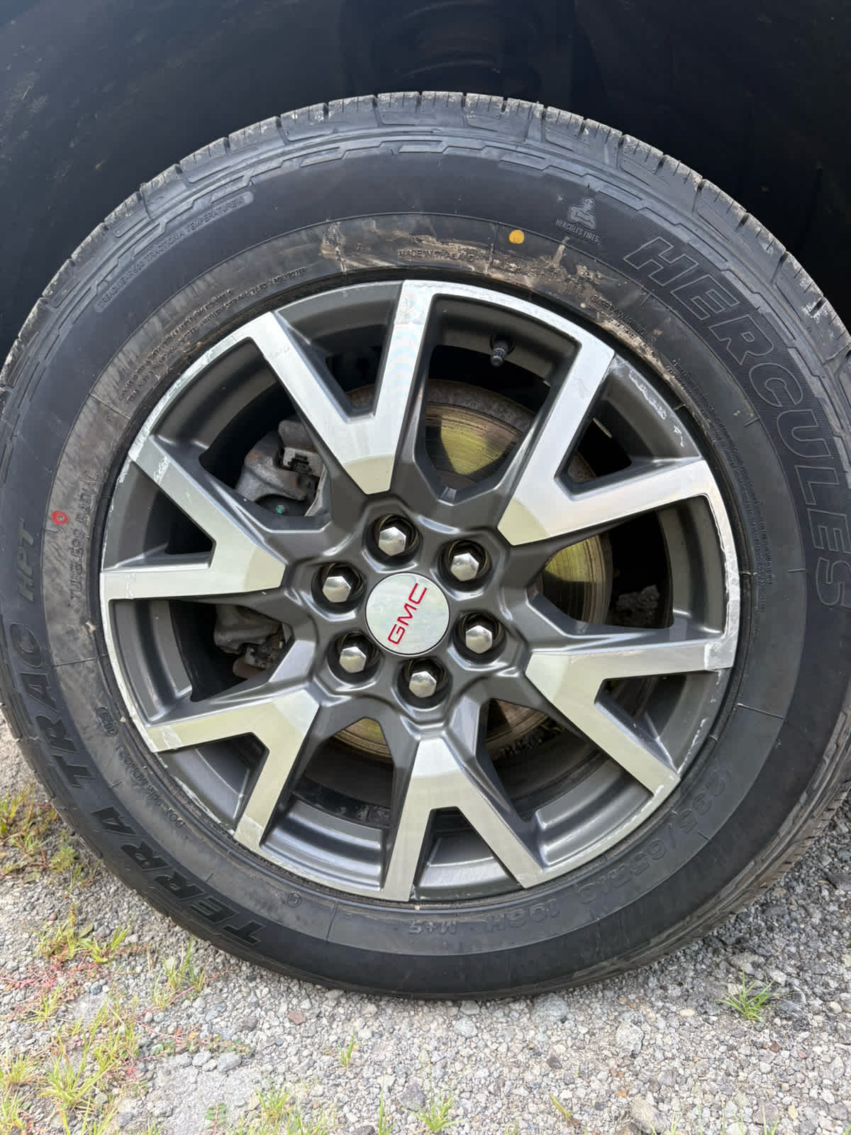 2023 GMC Acadia SLE Summit White at Bud's Auto Sales