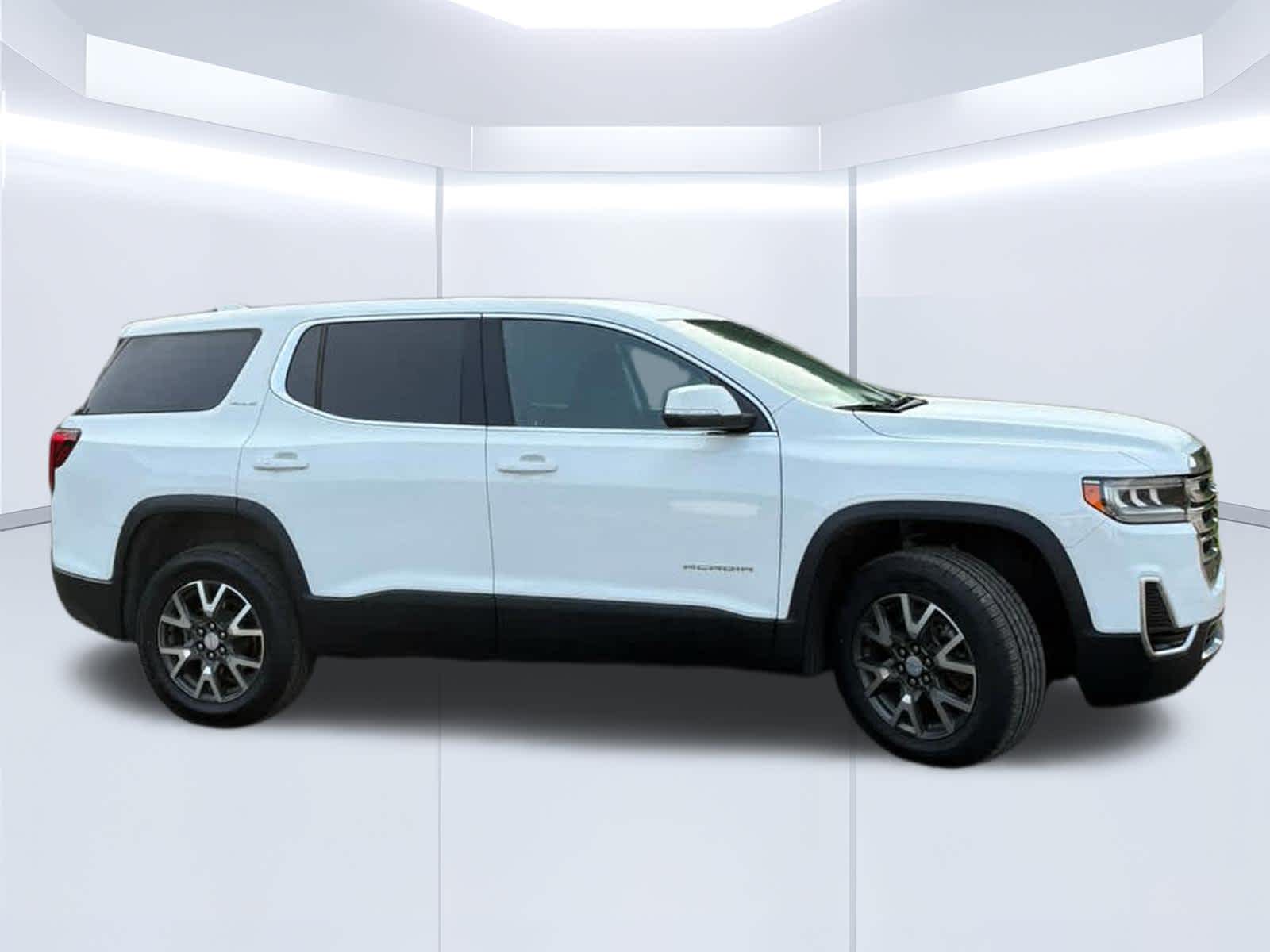 2023 GMC Acadia SLE - 1