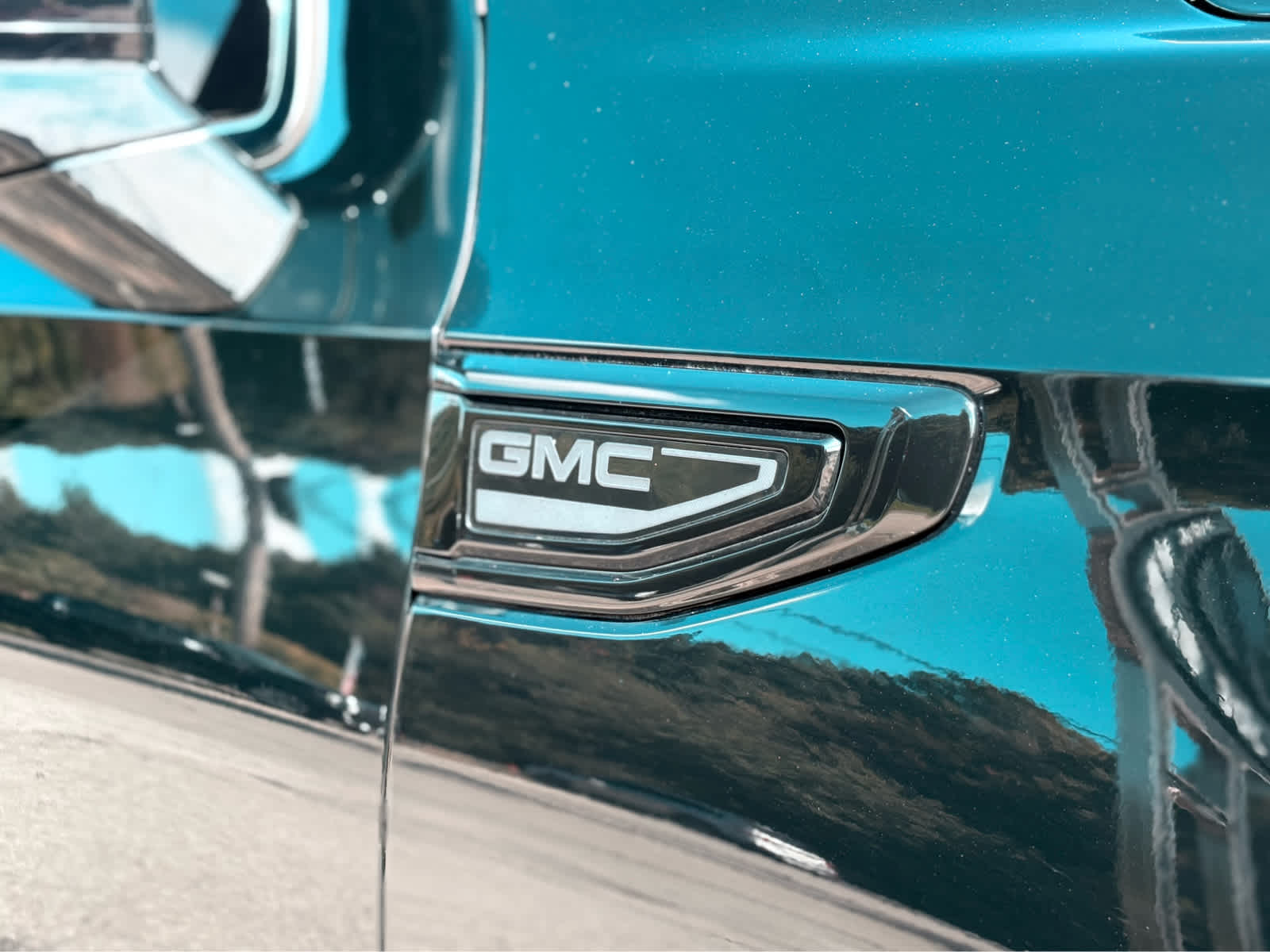 2023 GMC Yukon photo 10 of 22