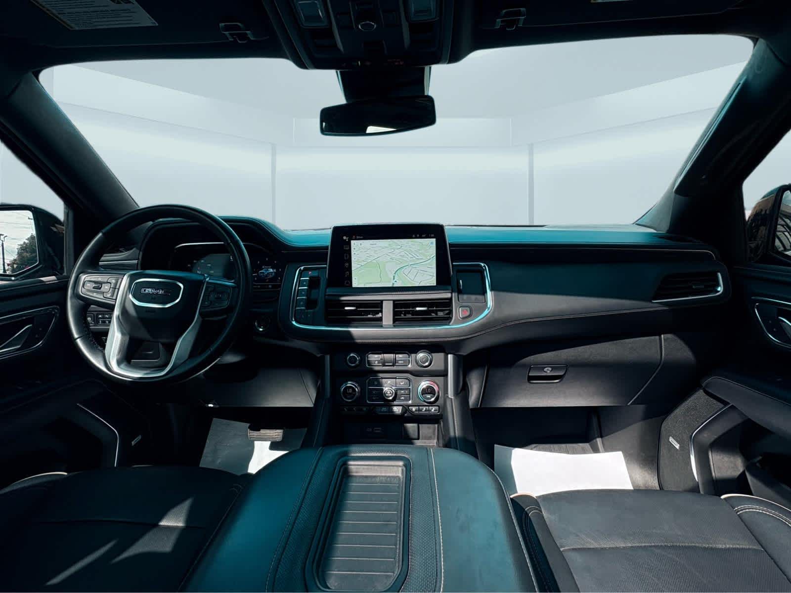 2023 GMC Yukon photo 16 of 22