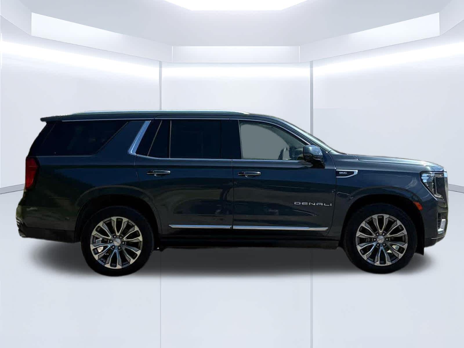 2021 GMC Yukon Denali Denali - 4