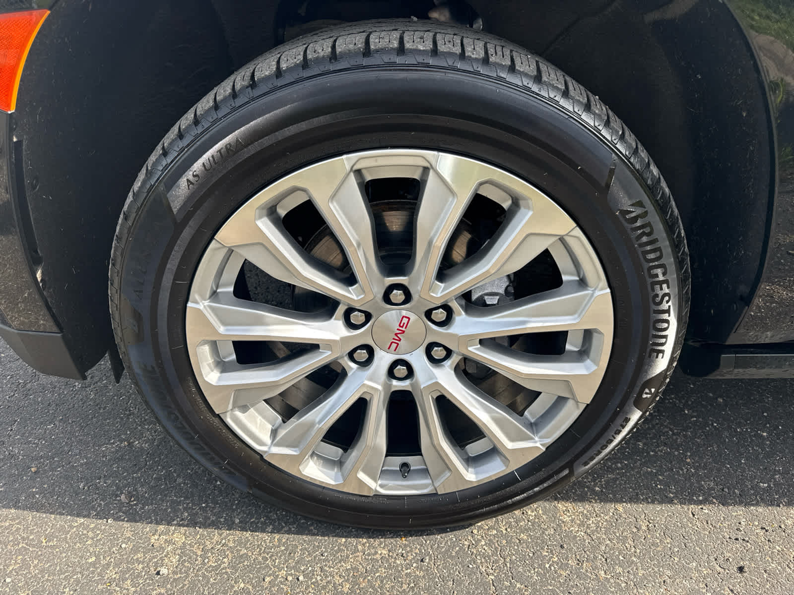 2023 GMC Yukon Denali Denali - 1