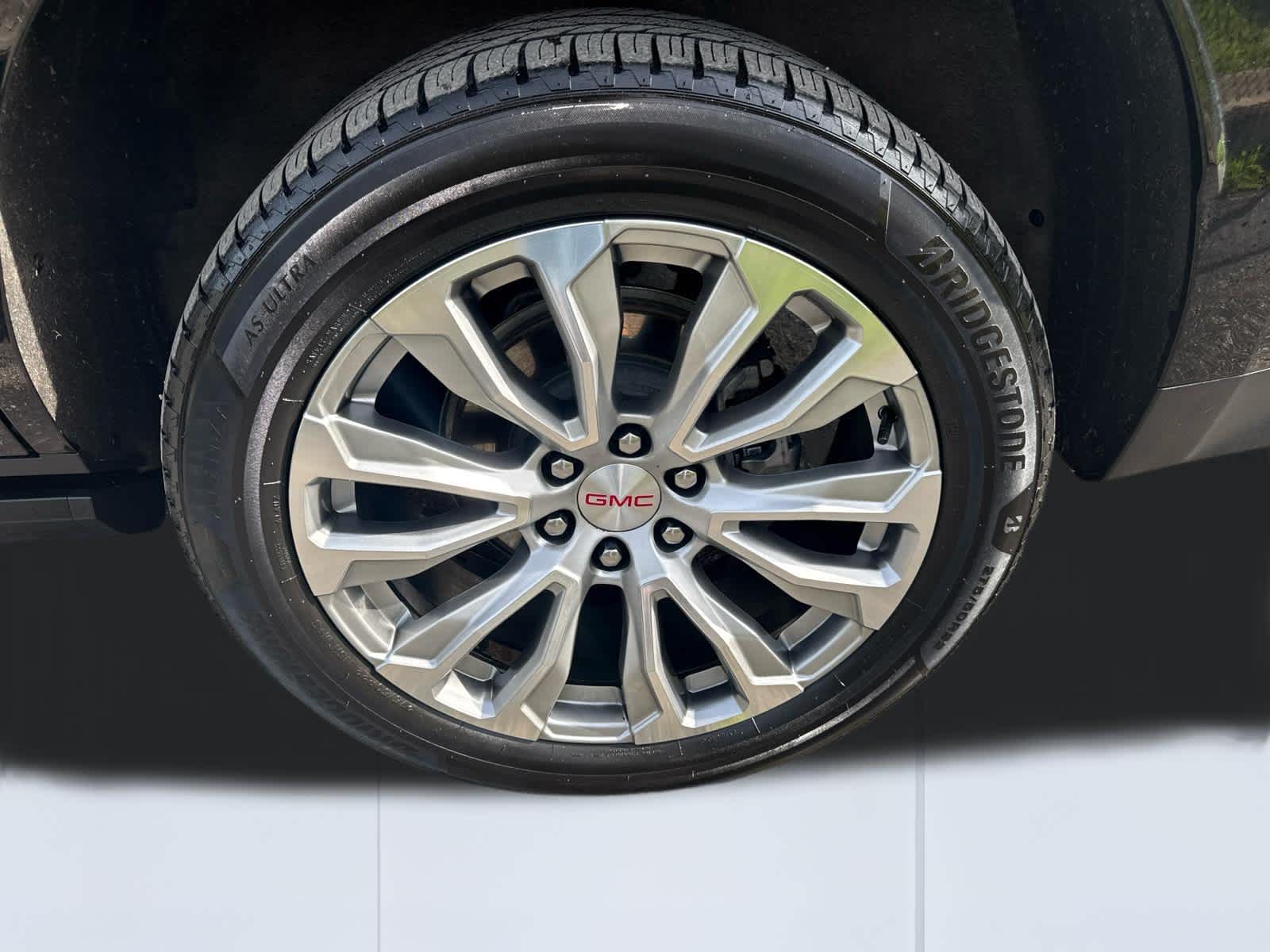 2023 GMC Yukon Denali Denali - 3