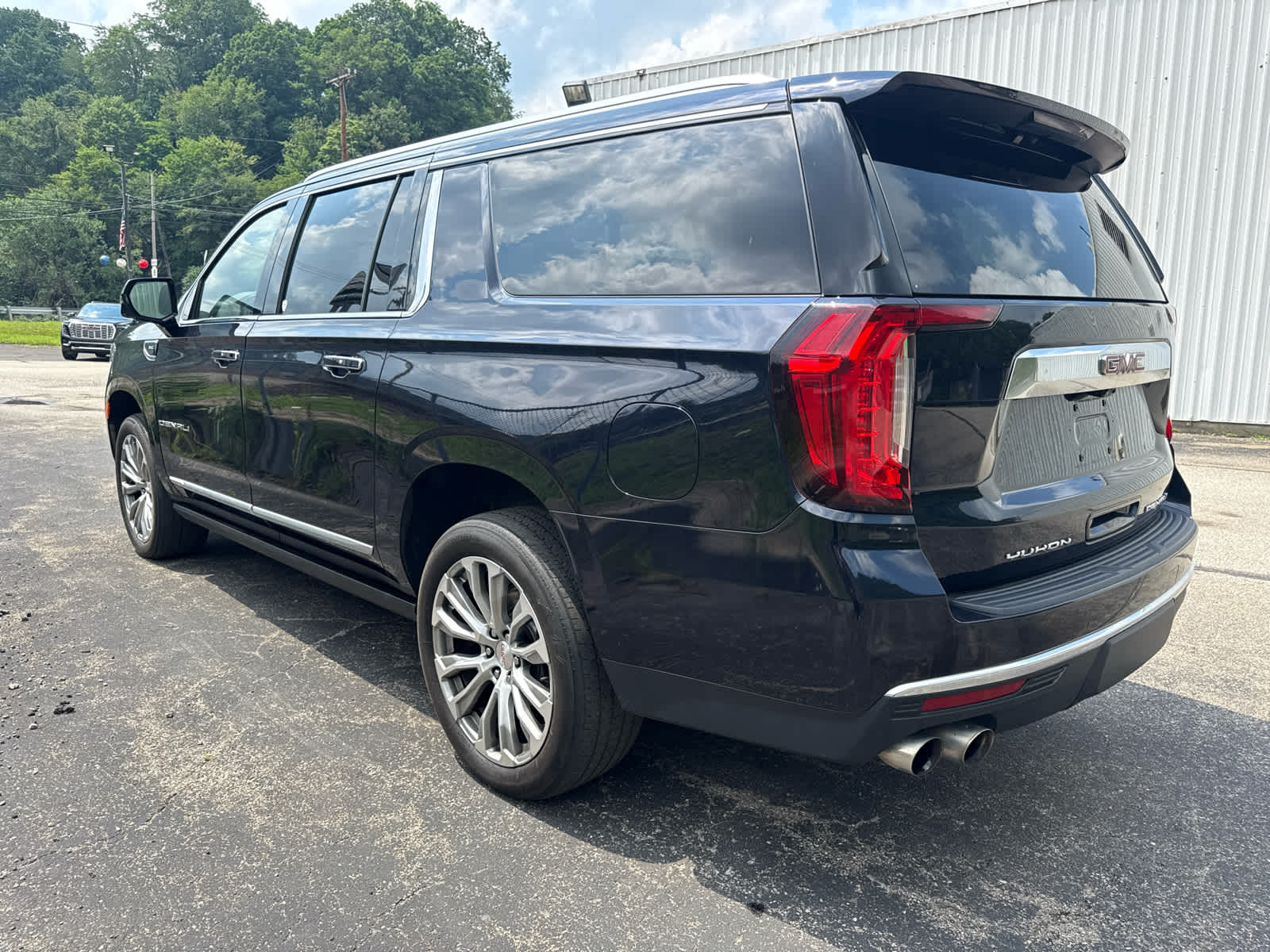 2021 GMC Yukon Denali Denali - 4