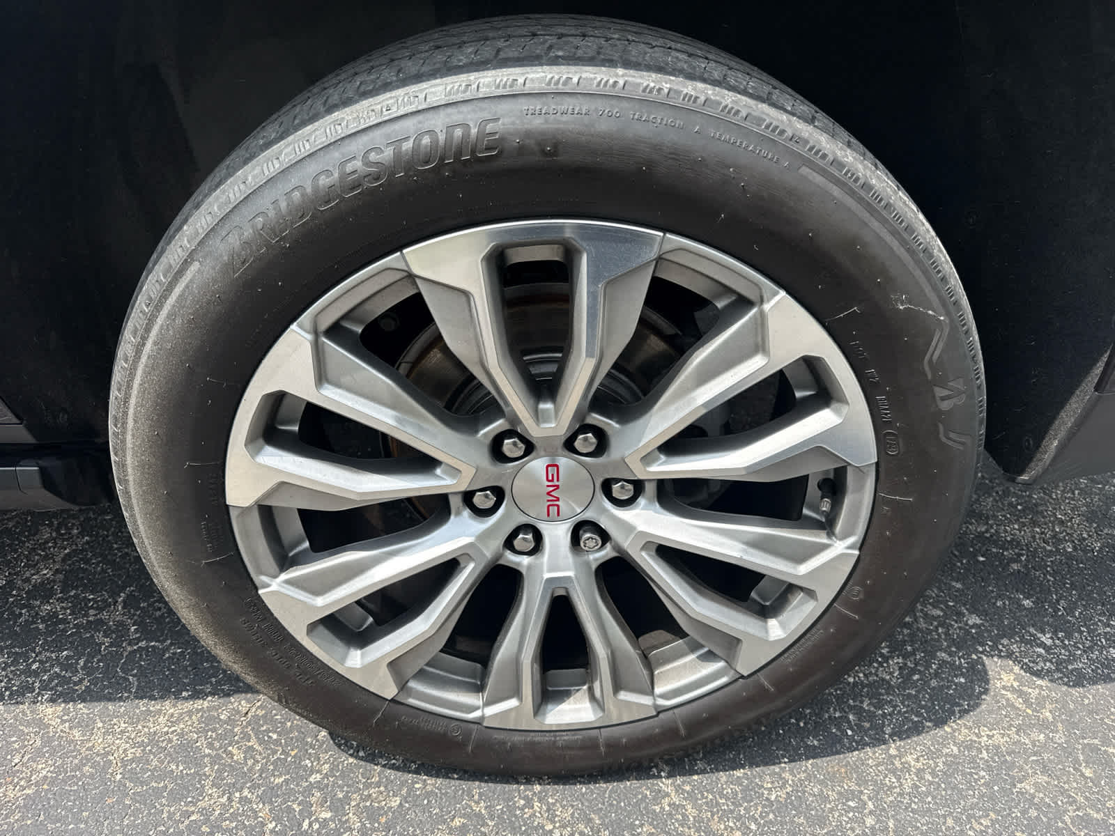 2021 GMC Yukon Denali Denali - 3