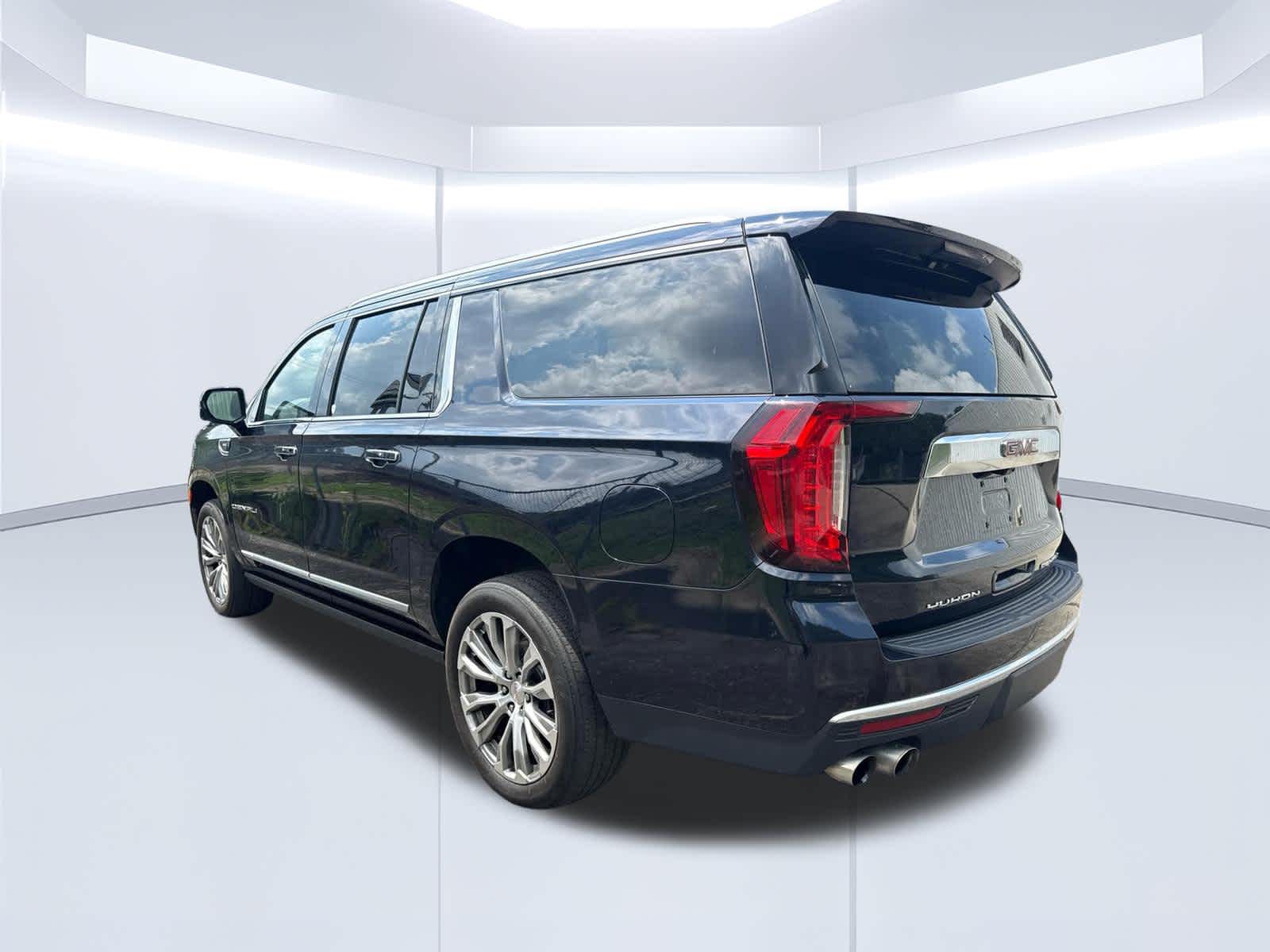 2021 GMC Yukon Denali Denali - 4