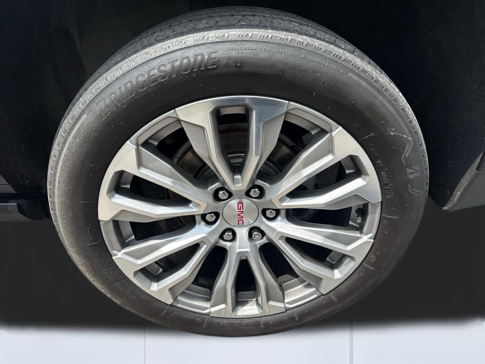 2021 GMC Yukon Denali Denali - 3