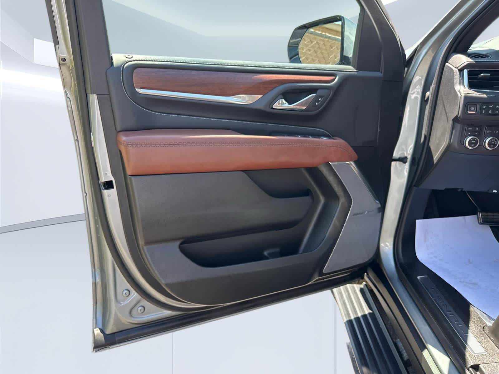 2023 GMC Yukon Denali Ultimate Denali Ultimate - 11