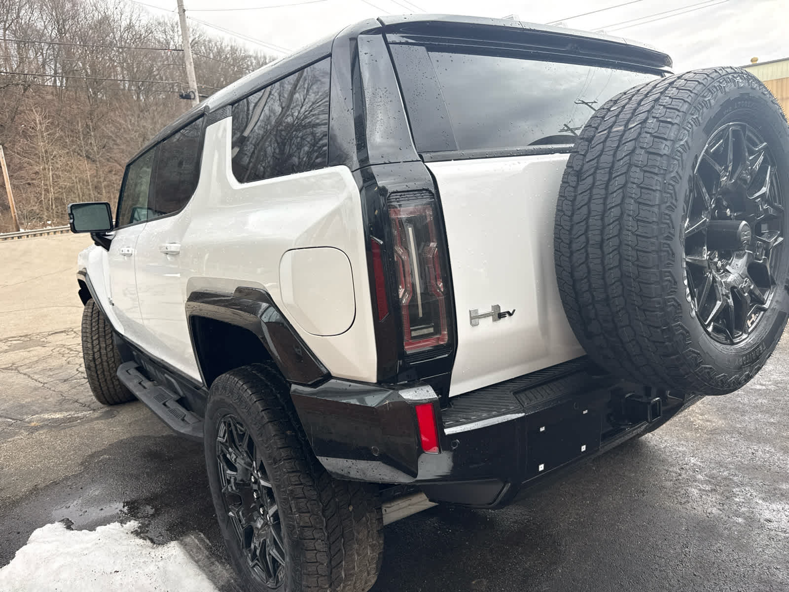 2026 GMC HUMMER EV 2X - 11