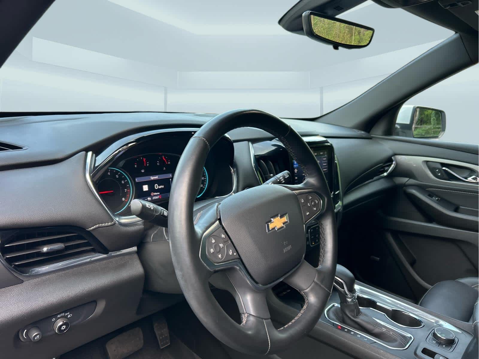 2023 Chevrolet Traverse LT Leather - 7