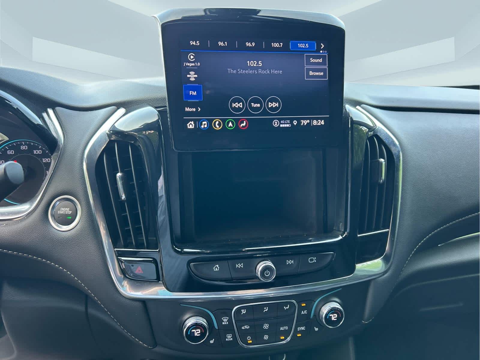 2023 Chevrolet Traverse LT Leather - 11
