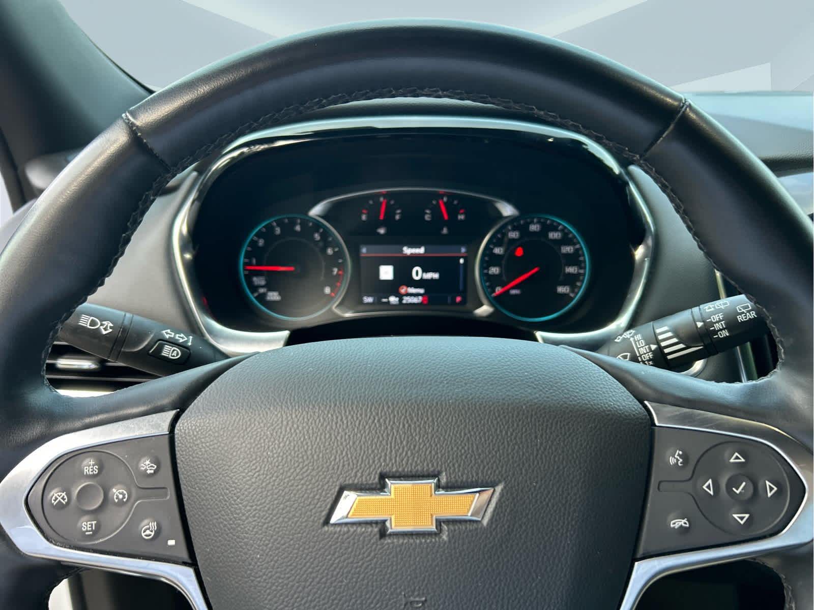 2023 Chevrolet Traverse LT Leather - 9