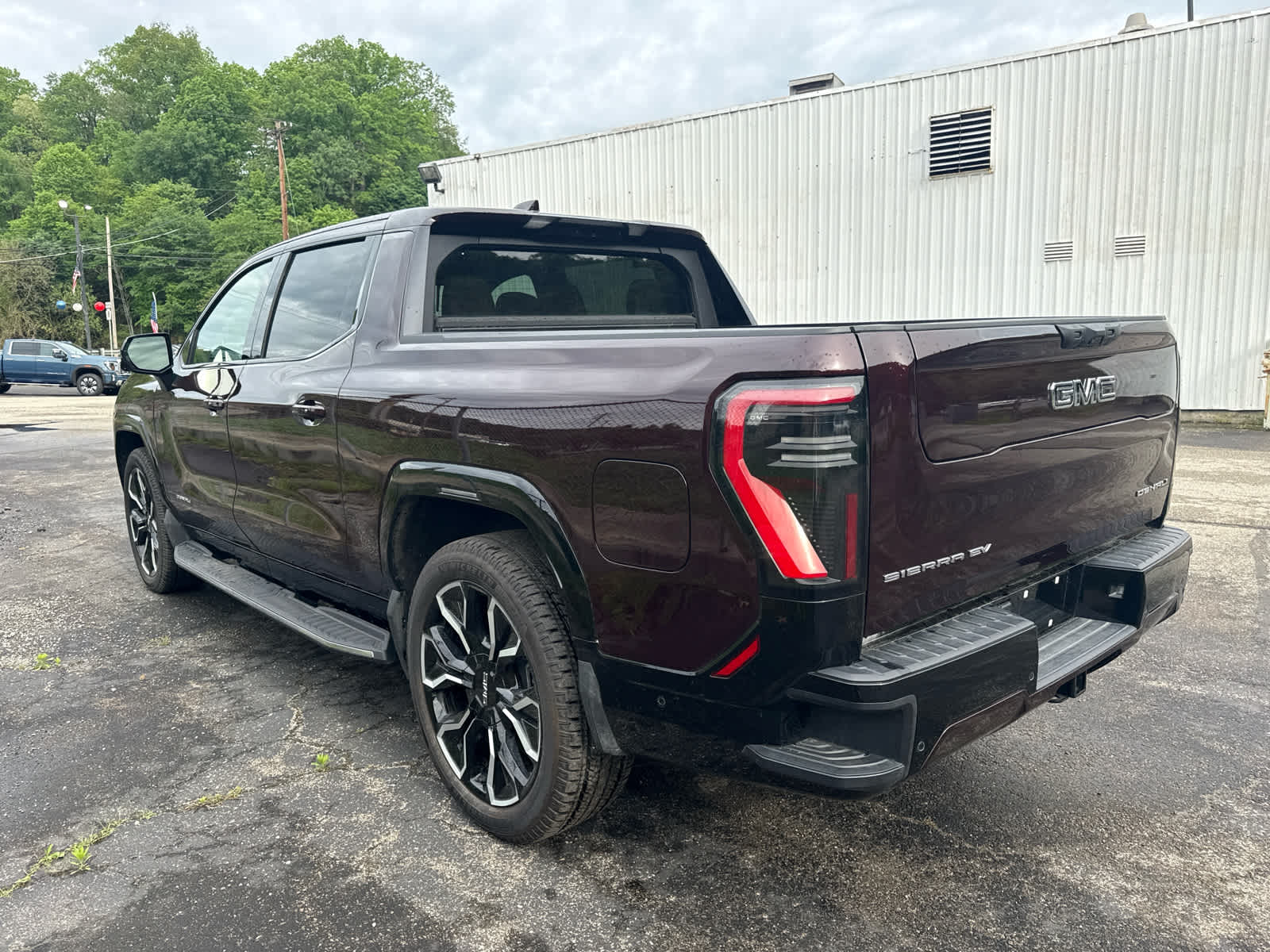2025 GMC Sierra EV Extended Range Denali Dark Ember Tintcoat at Joe Ball GMC