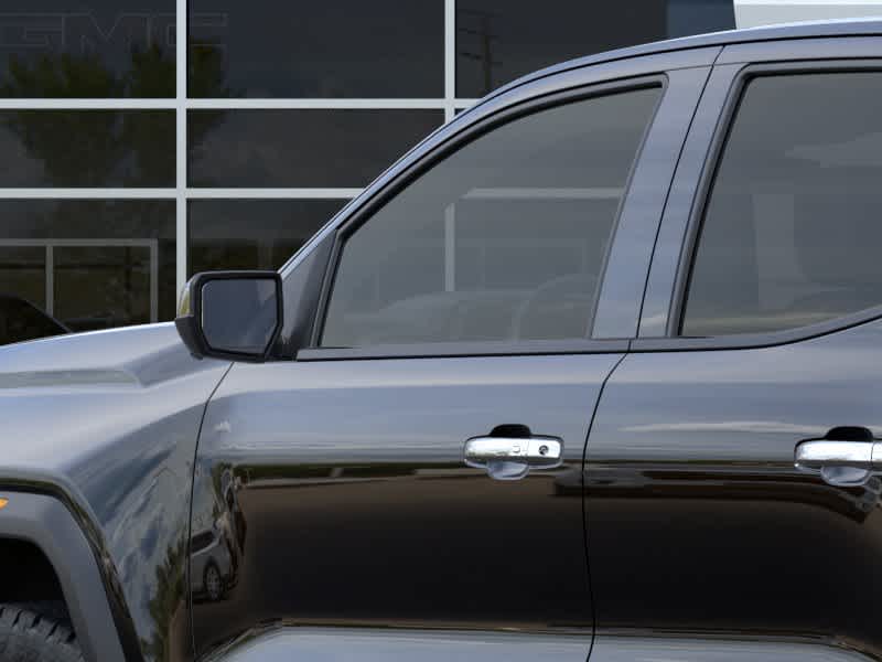 2026 GMC Canyon photo 12 of 24