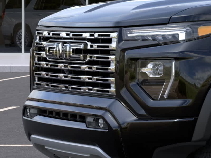 2026 GMC Canyon photo 13 of 24